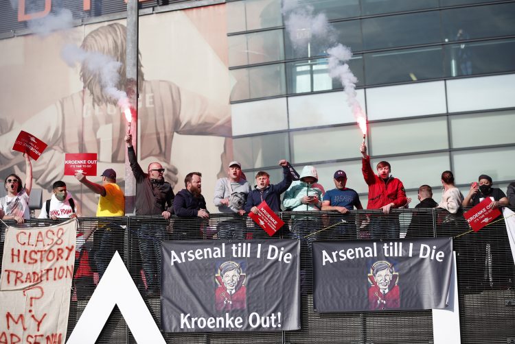 Emirates, Arsenal